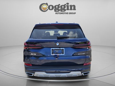 New 2026 BMW X5 sDrive40i image 4