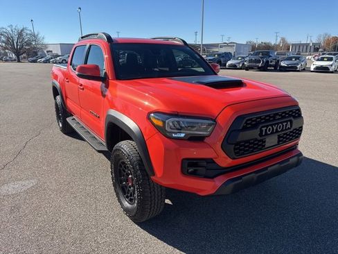 Used 2023 Toyota Tacoma TRD Pro image 7