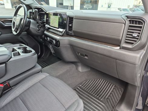 Certified 2022 Chevrolet Silverado 1500 LT AWD/4WD image 29
