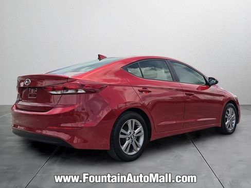 Used 2017 Hyundai Elantra SE w/ SE A/T Tech Package 03 FWD image 4
