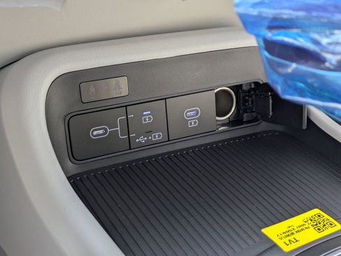 New 2026 Hyundai Kona SE FWD image 21