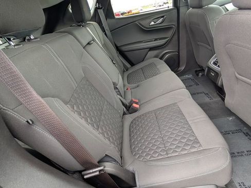 Used 2022 Chevrolet Blazer LT FWD image 7