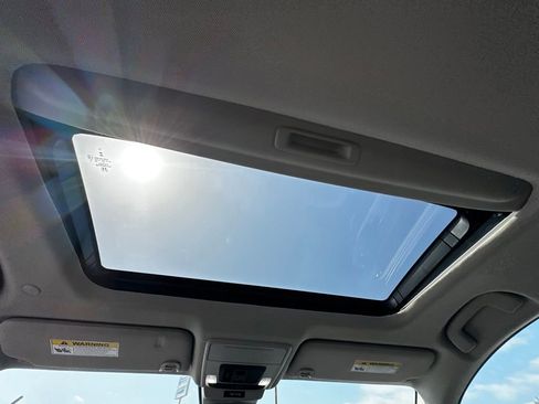 Certified 2023 Honda Accord EX image 21