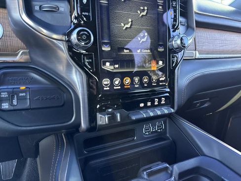 Used 2020 RAM 3500 Limited image 29