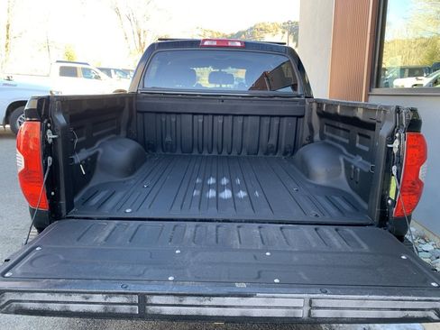 Used 2017 Toyota Tundra 1794 Edition image 31