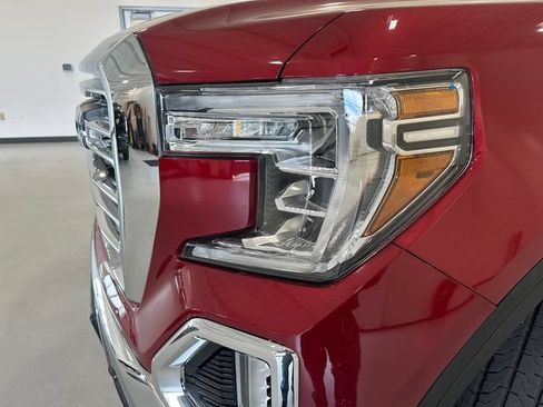 Used 2019 GMC Sierra 1500 SLT w/ SLT Premium Plus Package AWD/4WD image 11