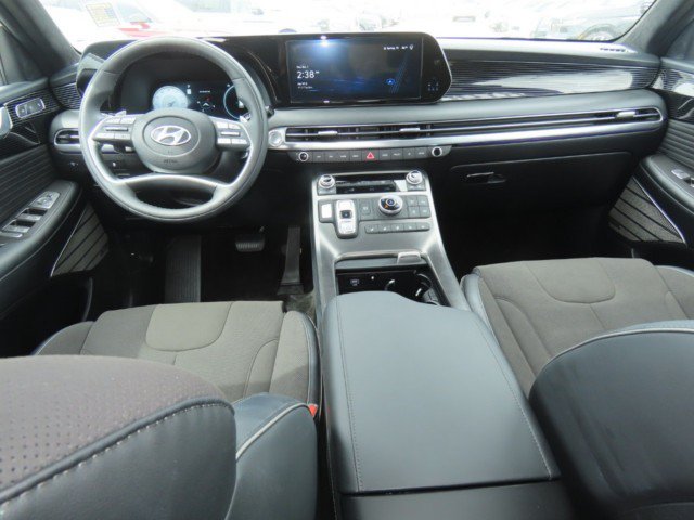 Used 2025 Hyundai Palisade Calligraphy AWD/4WD image 23
