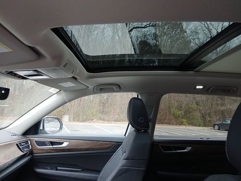 New 2026 Volkswagen Atlas SE image 20