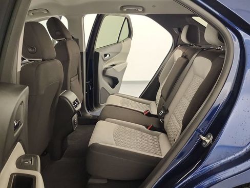Used 2022 Chevrolet Equinox LS w/ LS Convenience Package FWD image 25