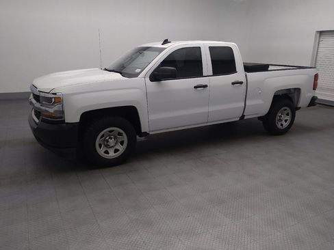 Used 2019 Chevrolet Silverado 1500 W/T w/ WT Convenience Package RWD image 2