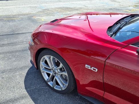Used 2022 Ford Mustang GT Premium w/ Equipment Group 401A RWD image 21