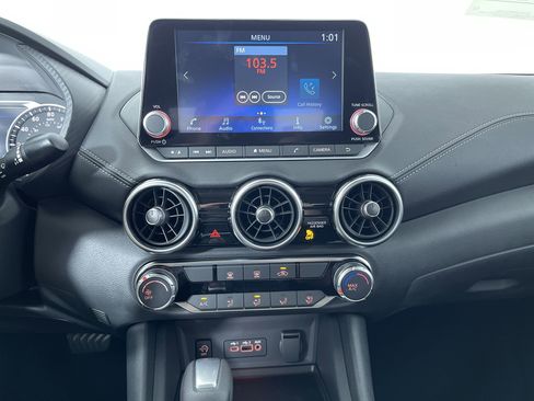 New 2025 Nissan Sentra SV image 18