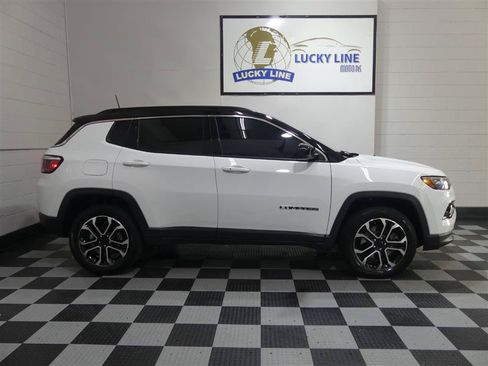 Used 2023 Jeep Compass Limited AWD/4WD image 6