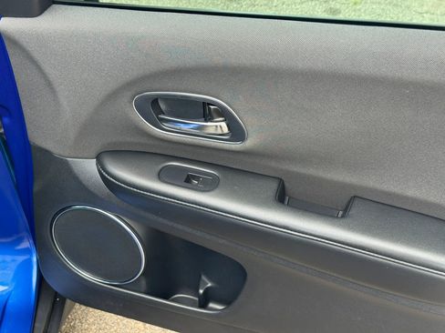 Used 2019 Honda HR-V EX image 21