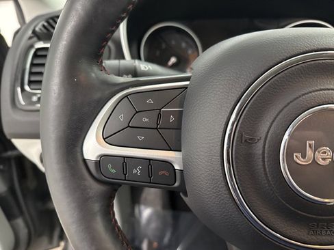 Used 2020 Jeep Compass Limited image 18