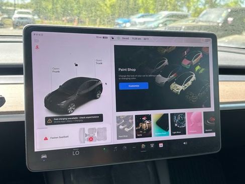 Used 2021 Tesla Model Y Long Range AWD/4WD image 35