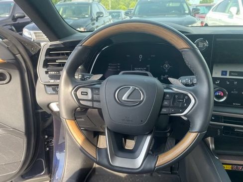 Used 2025 Lexus RX 350 Premium w/ Convenience Package AWD/4WD image 10