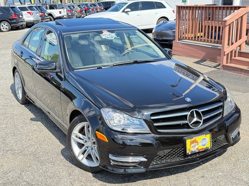 Used 2014 Mercedes-Benz C 300 4MATIC Sedan w/ Premium 1 Package image 2