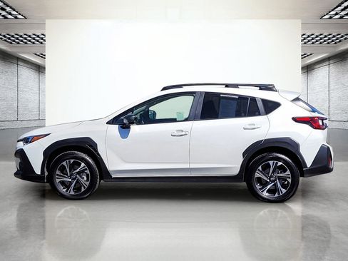 Used 2025 Subaru Crosstrek 2.0i Premium w/ Crosstrek Mirror Package image 10