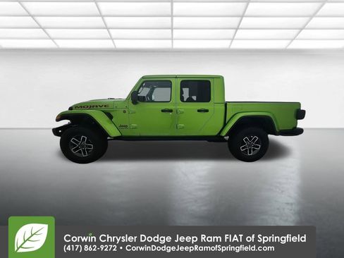 Used 2025 Jeep Gladiator Mojave image 5