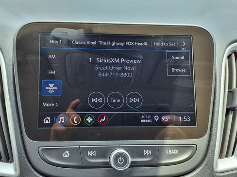Used 2024 Chevrolet Malibu LT FWD image 9