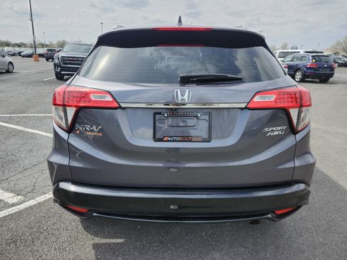 Used 2019 Honda HR-V Sport image 14