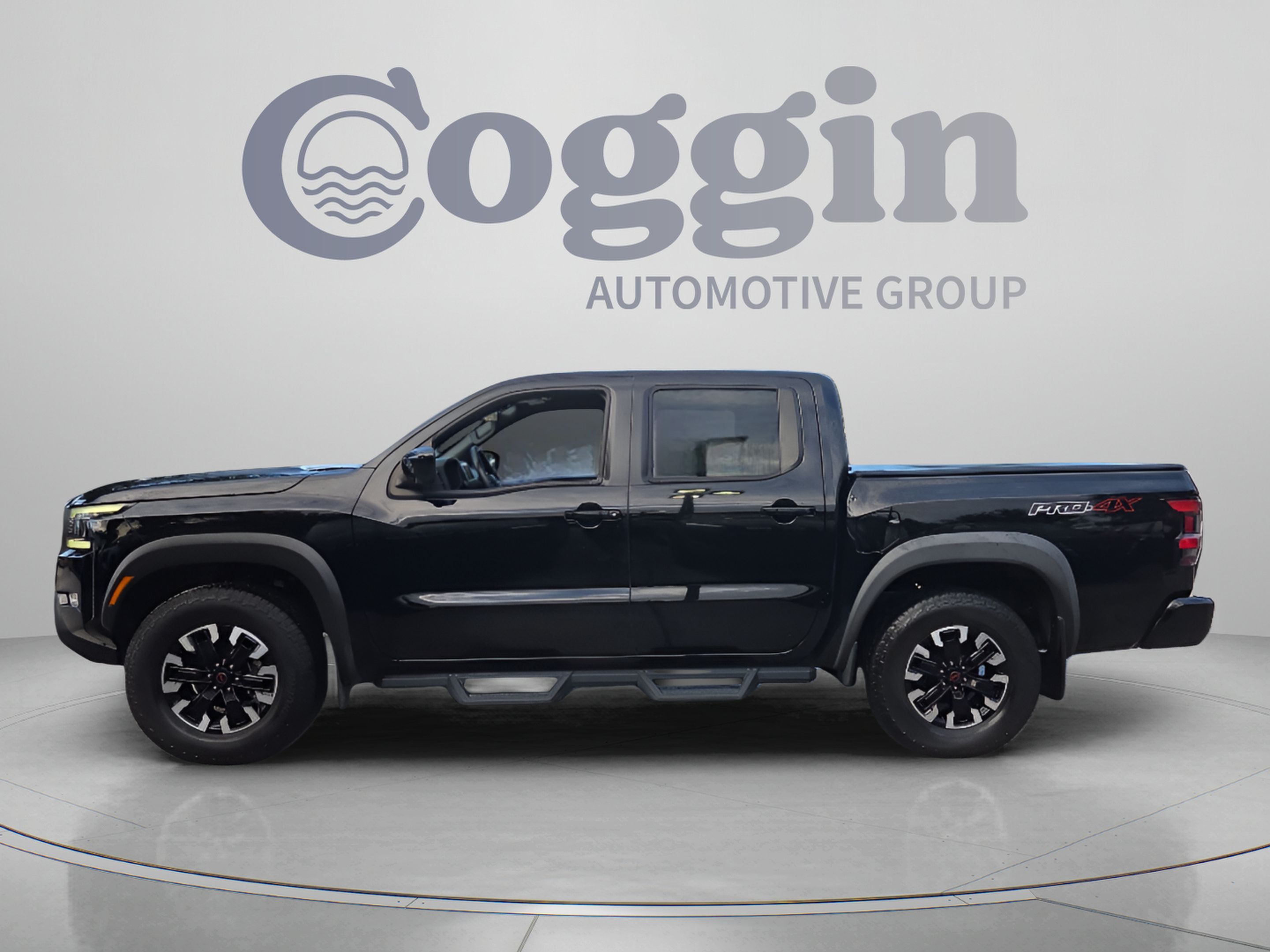 Certified 2023 Nissan Frontier PRO-4X w/ Pro Convenience Package AWD/4WD image 2