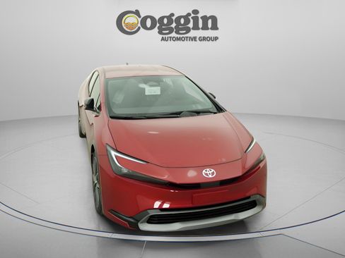 New 2026 Toyota Prius XLE image 28