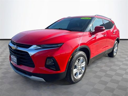 Used 2019 Chevrolet Blazer LT image 3