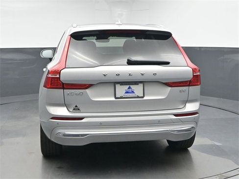 Used 2023 Volvo XC60 B5 Plus w/ Protection Package image 7