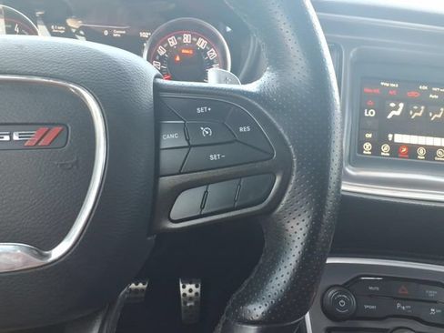 Used 2022 Dodge Challenger R/T RWD image 17