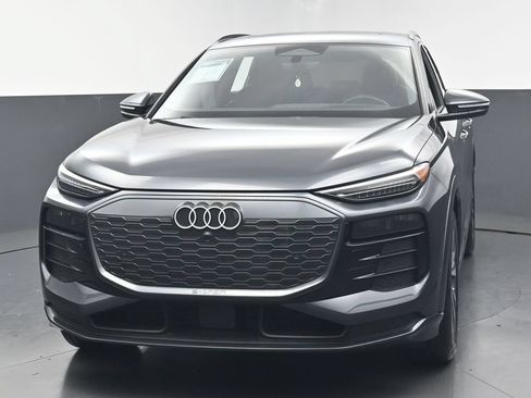 Used 2025 Audi Q6 e-tron Prestige w/ Black Warm Weather Package AWD/4WD image 7