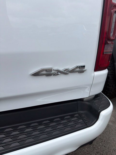 Used 2019 RAM 1500 Big Horn AWD/4WD image 11