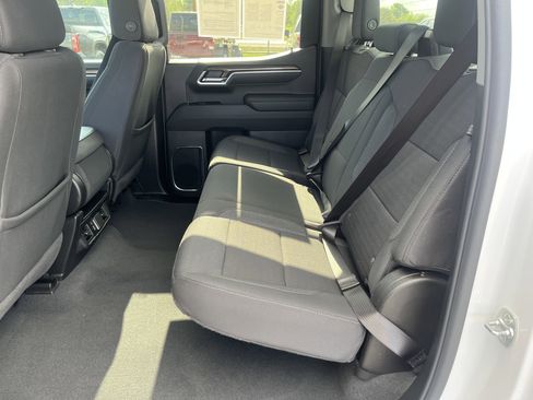 Used 2025 Chevrolet Silverado 1500 LT image 31