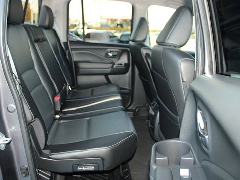 Certified 2023 Honda Ridgeline RTL image 17