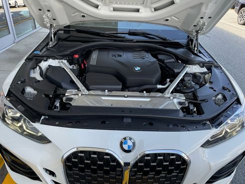 Used 2022 BMW 430i w/ M Sport Package image 16