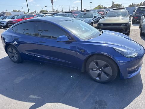 Used 2021 Tesla Model 3 Long Range AWD/4WD image 9