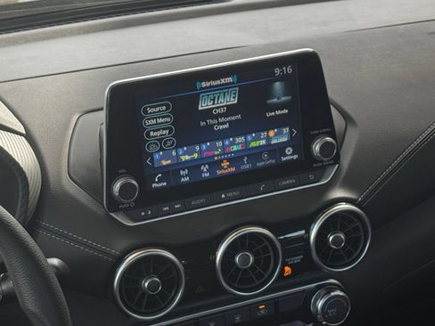 Used 2025 Nissan Sentra SV FWD image 16
