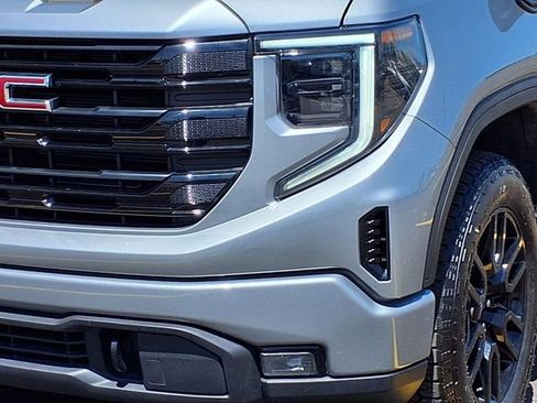 Used 2025 GMC Sierra 1500 Elevation AWD/4WD image 31