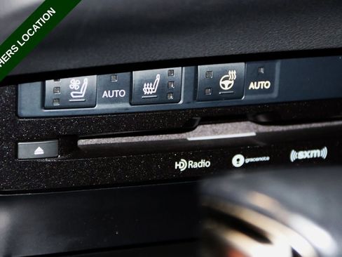Used 2022 Lexus ES 350 w/ ES 350 Ultra Luxury Package FWD image 42