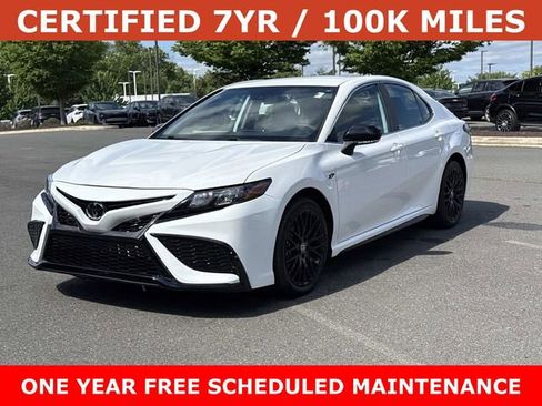 Used 2023 Toyota Camry SE FWD image 5