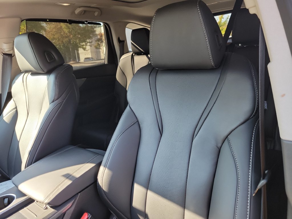 Certified 2026 Acura MDX w/ Technology Package FWD image 18