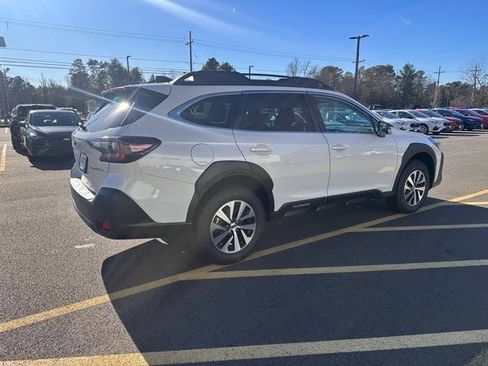 New 2025 Subaru Outback Premium image 5
