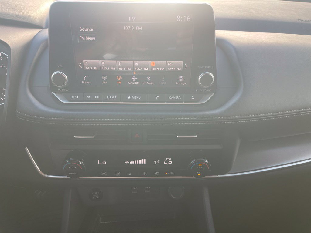 Certified 2024 Nissan Rogue SV AWD/4WD image 6