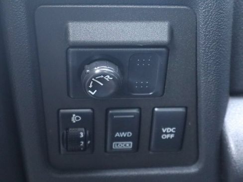 Used 2008 Nissan Rogue SL w/ Premium Pkg AWD/4WD image 33