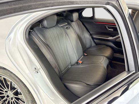 Used 2023 Mercedes-Benz S 500 4MATIC w/ AMG Line image 26