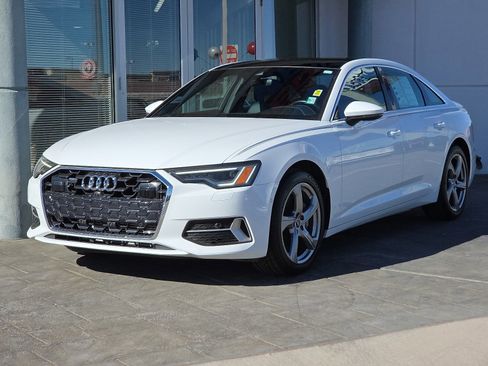 Used 2024 Audi A6 Premium Plus image 2
