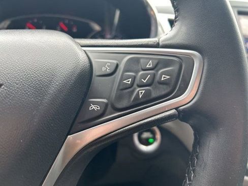 Used 2023 Chevrolet Equinox LT w/ Driver Convenience Package image 17