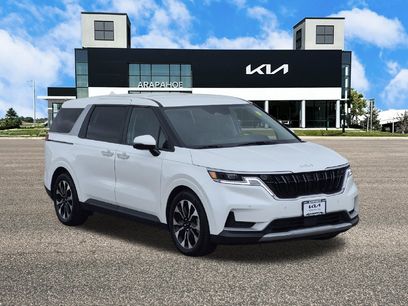 Certified 2024 Kia Carnival EX