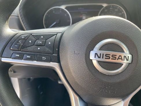 Used 2023 Nissan Sentra SV FWD image 22